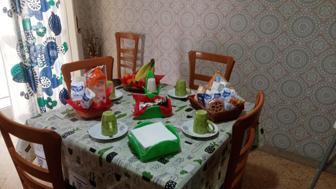 Photo of Livingroom in Historical Downtown Salerno