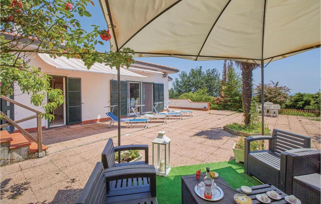 Photo of Patio Balcony in Bardino Nuovo
