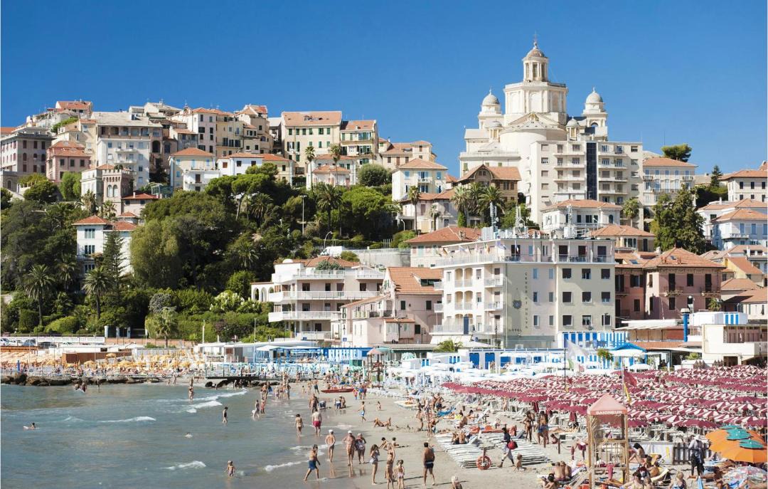 Photo of Buildings in Vasia