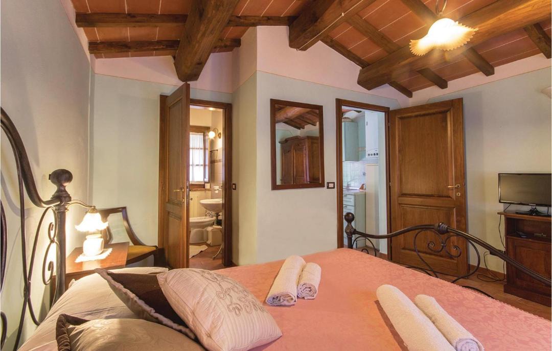 Photo of Bedroom in Castiglione del Lago