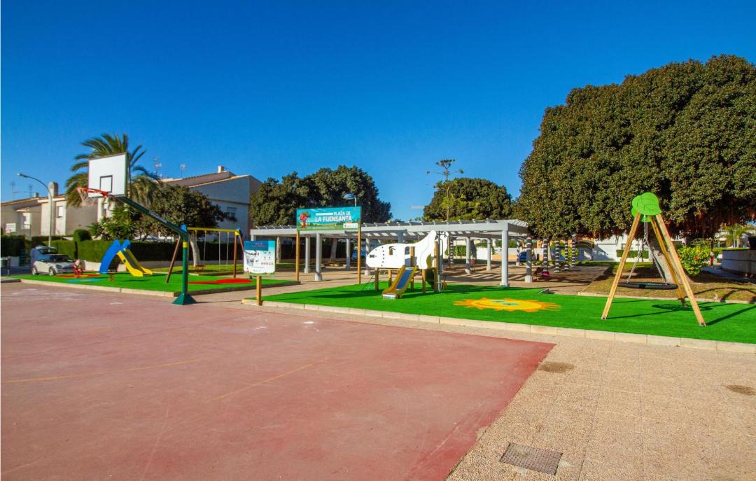 Photo of Buildings in Santiago de la Ribera