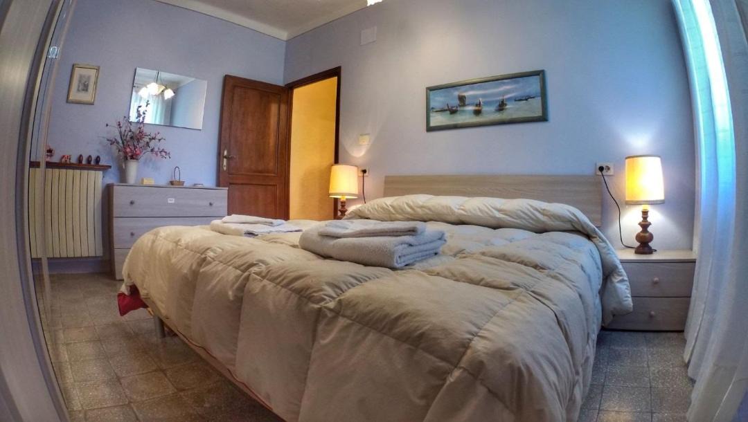 Photo of Bedroom in Castiglione di Garfagnana