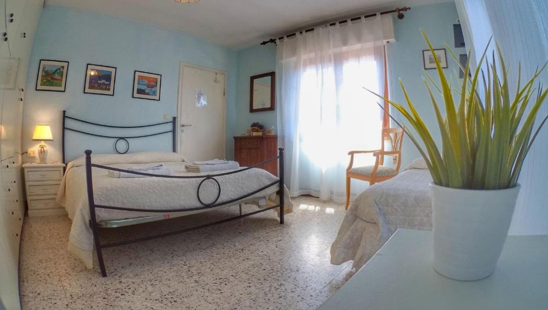 Photo of Bedroom in Castiglione di Garfagnana