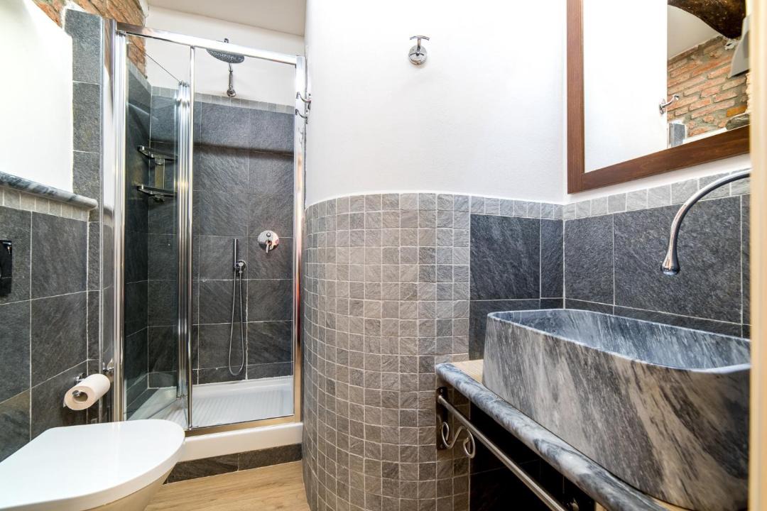 Photo of Bathroom in Vernazza