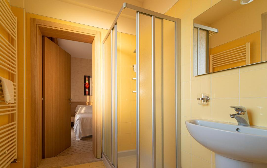 Photo of Bathroom in Mirandola