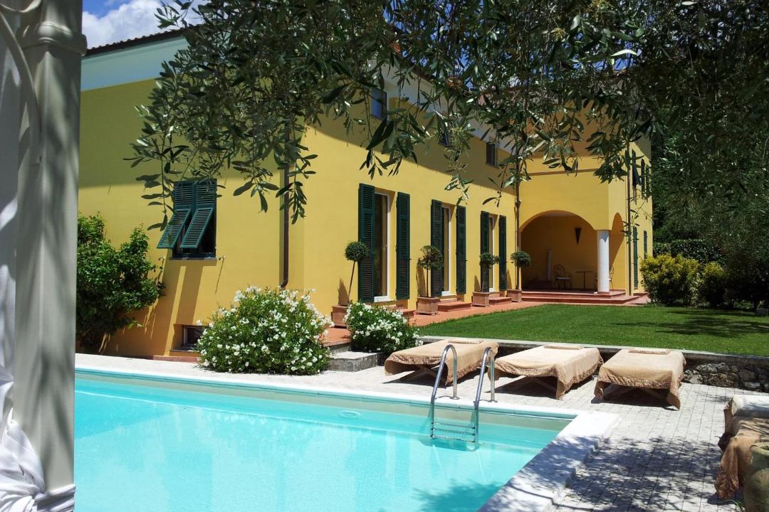 Photo of Outdoor in Bolano