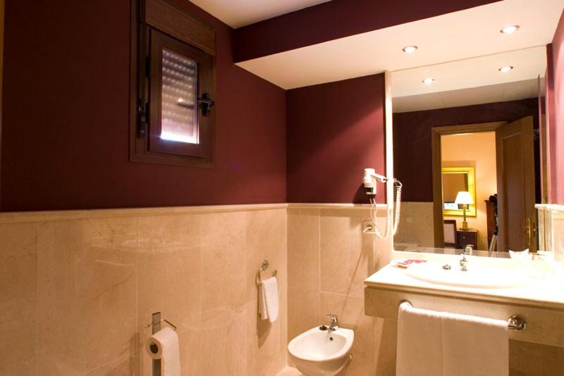 Photo of Bathroom in Ronda