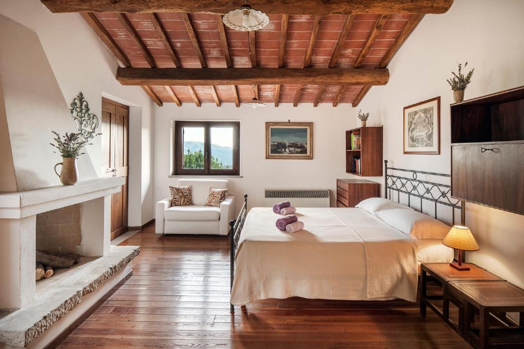 Photo of Bedroom in Todi