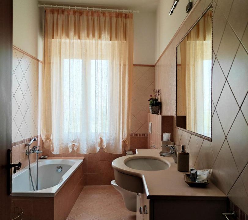 Photo of Bathroom in Villa Musone