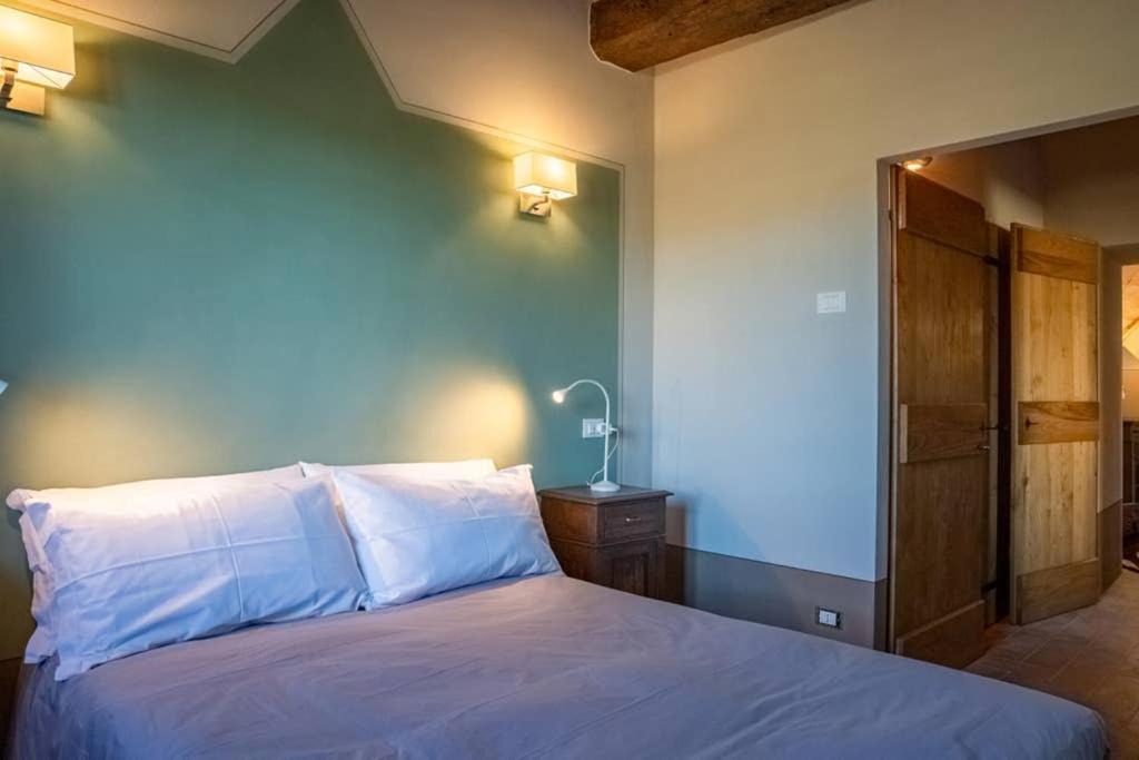 Photo of Bedroom in San Casciano dei Bagni