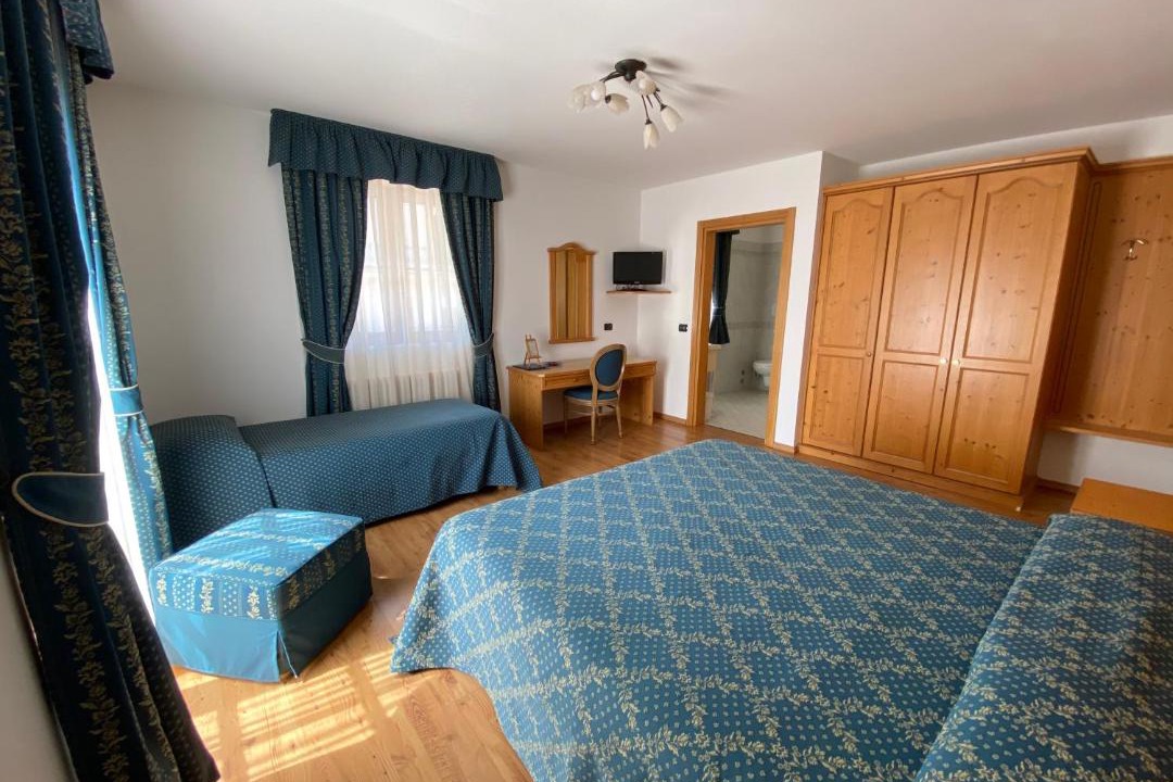 Photo of Bedroom in Caderzone Terme