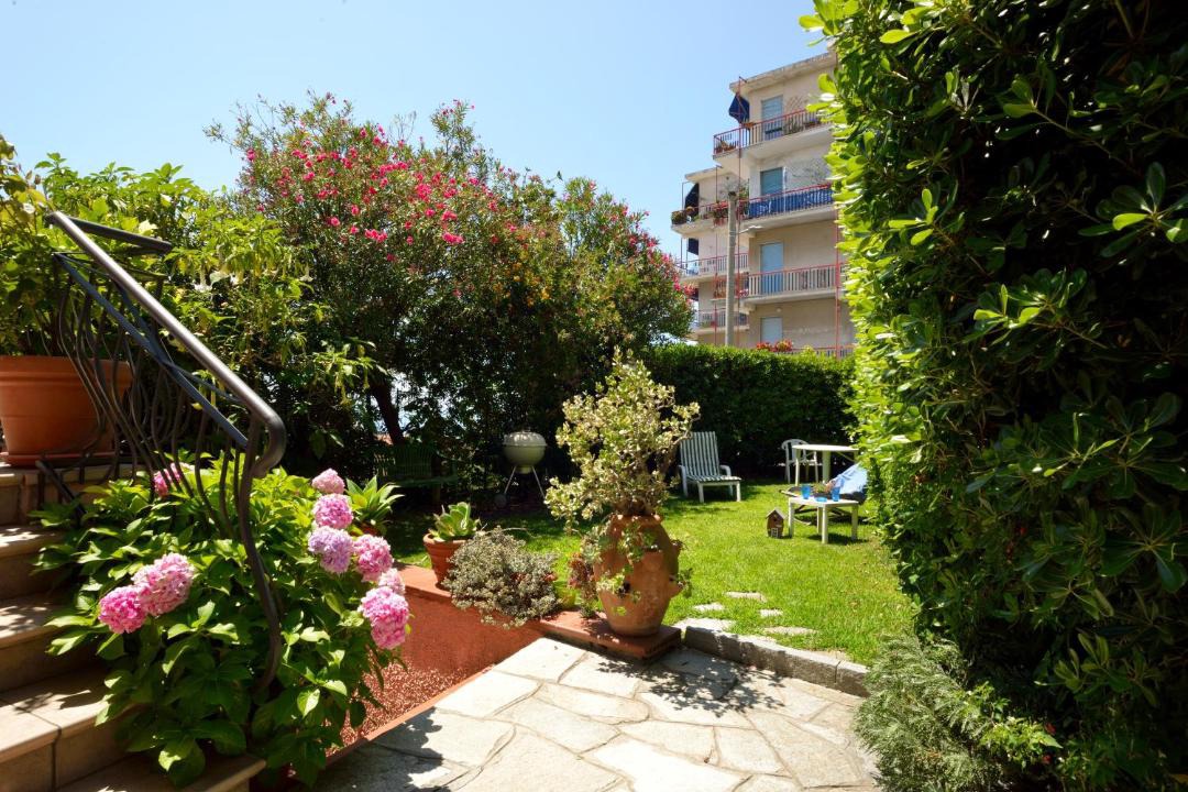 Photo of Others in Imperia