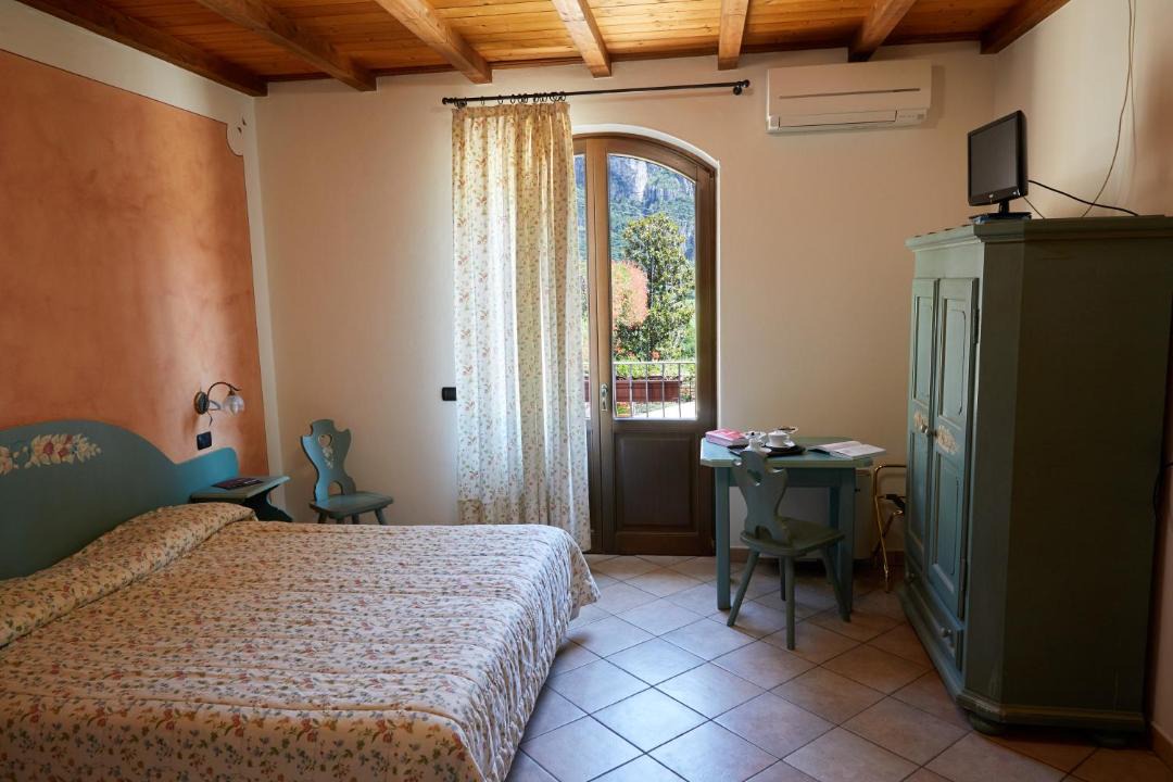 Photo of Bedroom in Brentino Belluno