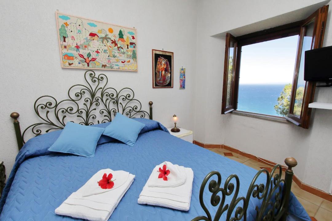 Photo of Bedroom in Faro