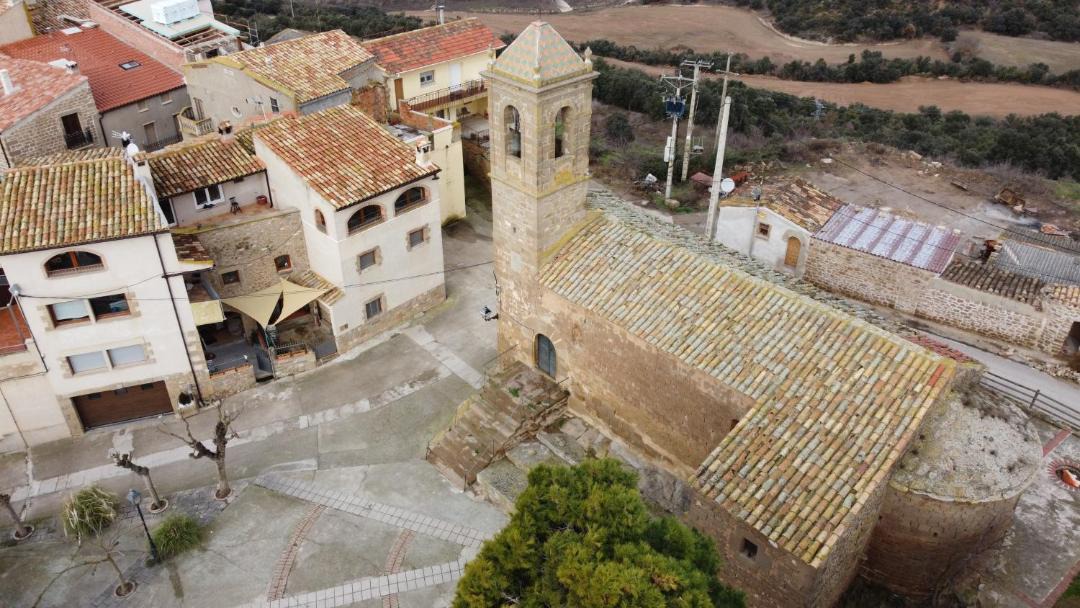 Photo of Buildings in Oliola
