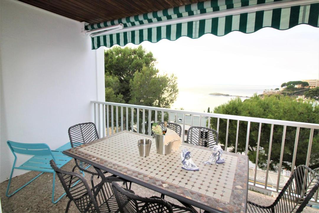 Photo of Patio Balcony in Almadraba-Canyelles