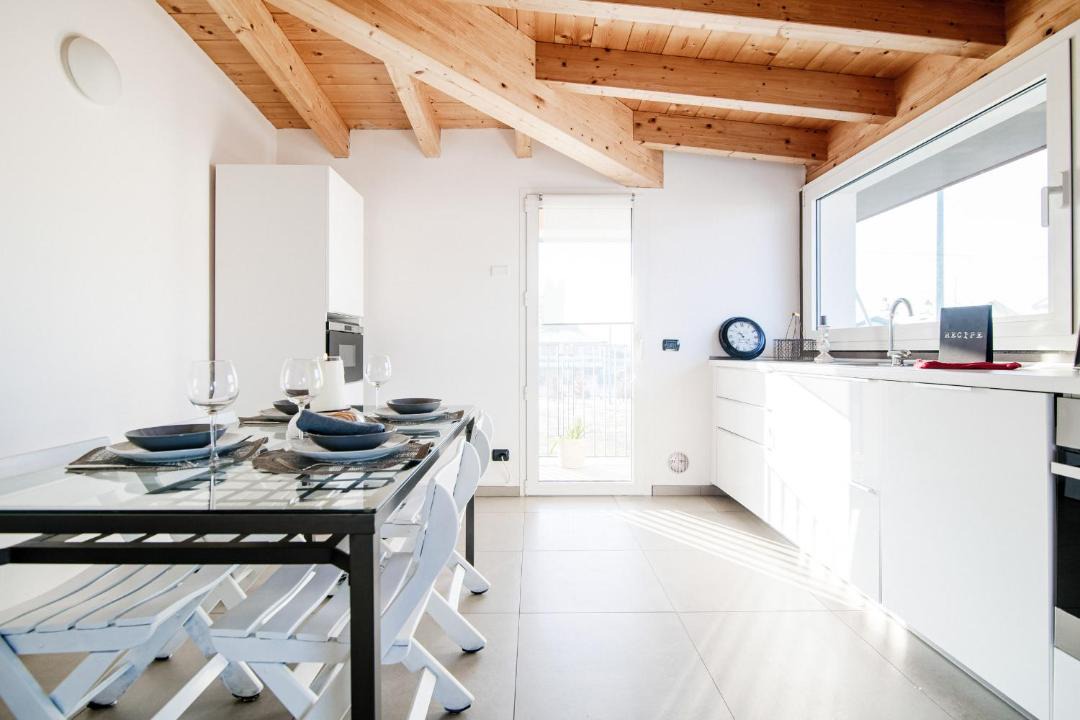 Photo of Kitchen in Lipomo