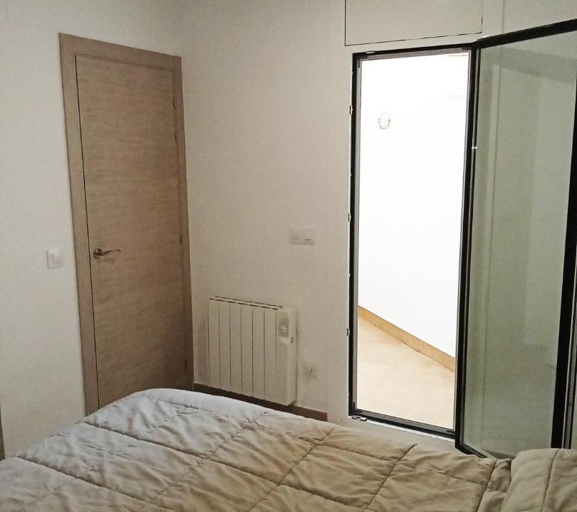 Photo of Bedroom in Roses Town Center