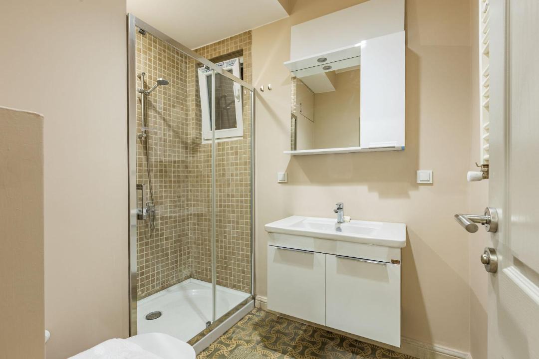 Photo of Bathroom in Rasimpasa