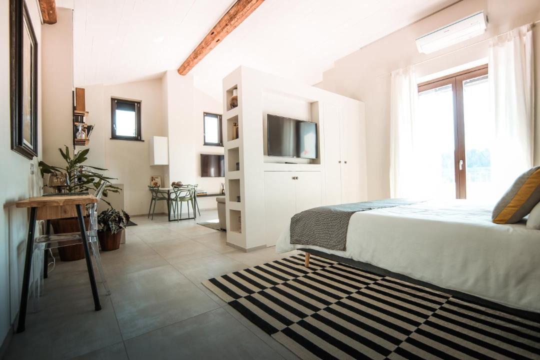 Photo of Bedroom in Monforte d'Alba