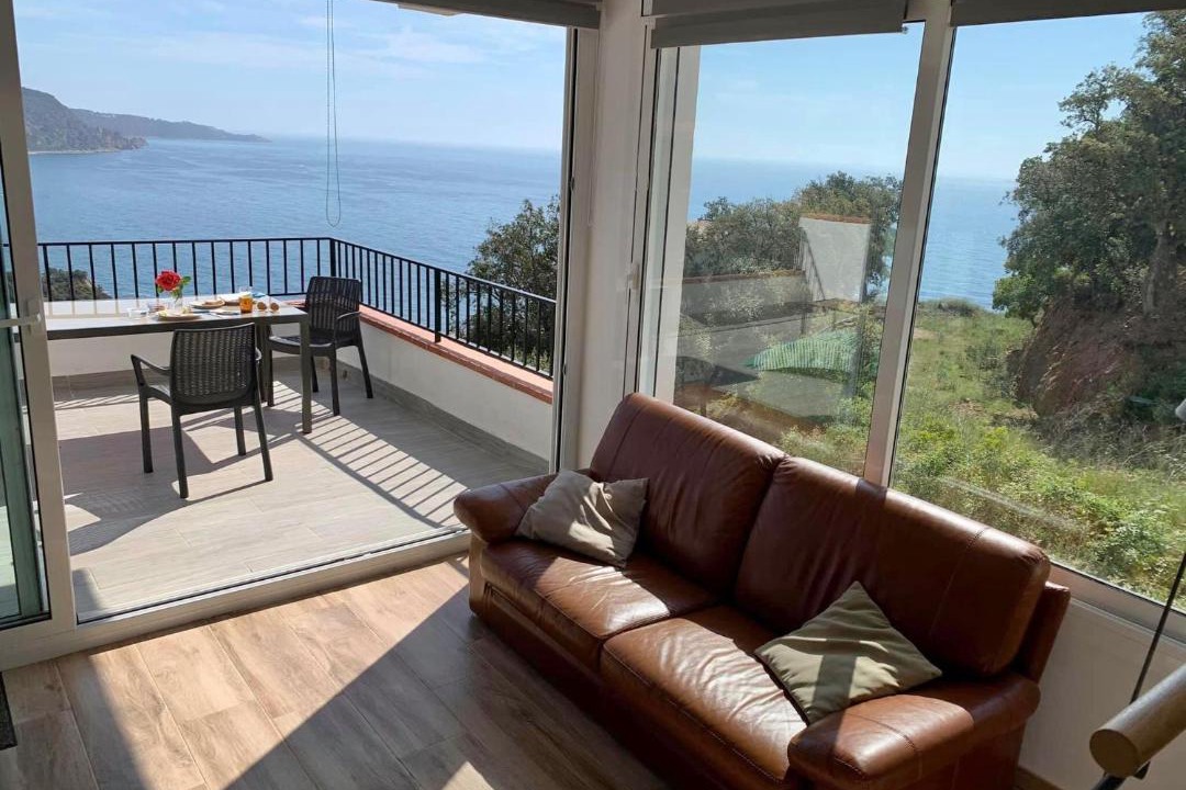 Photo of Patio Balcony in Salionc