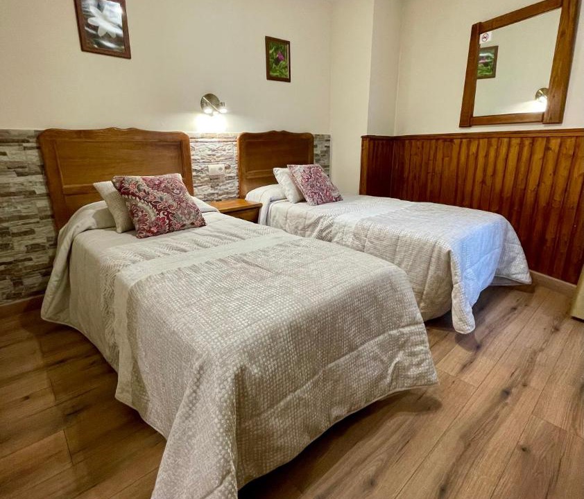 Photo of Bedroom in Sotres