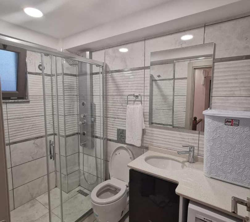 Photo of Bathroom in Yanik