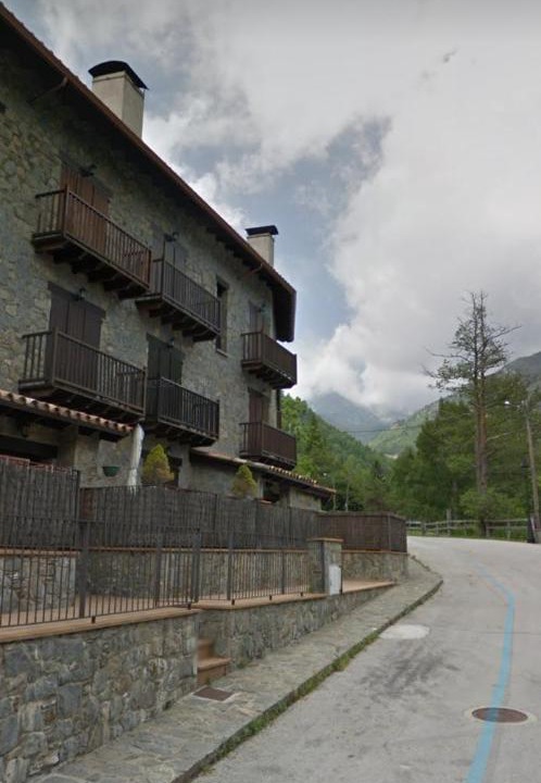 Photo of Buildings in Setcases