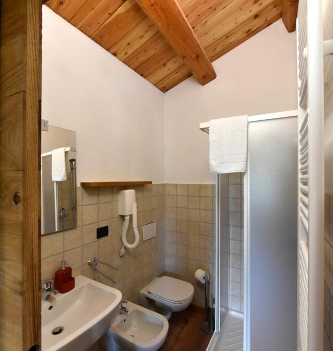 Photo of Bathroom in Ostana