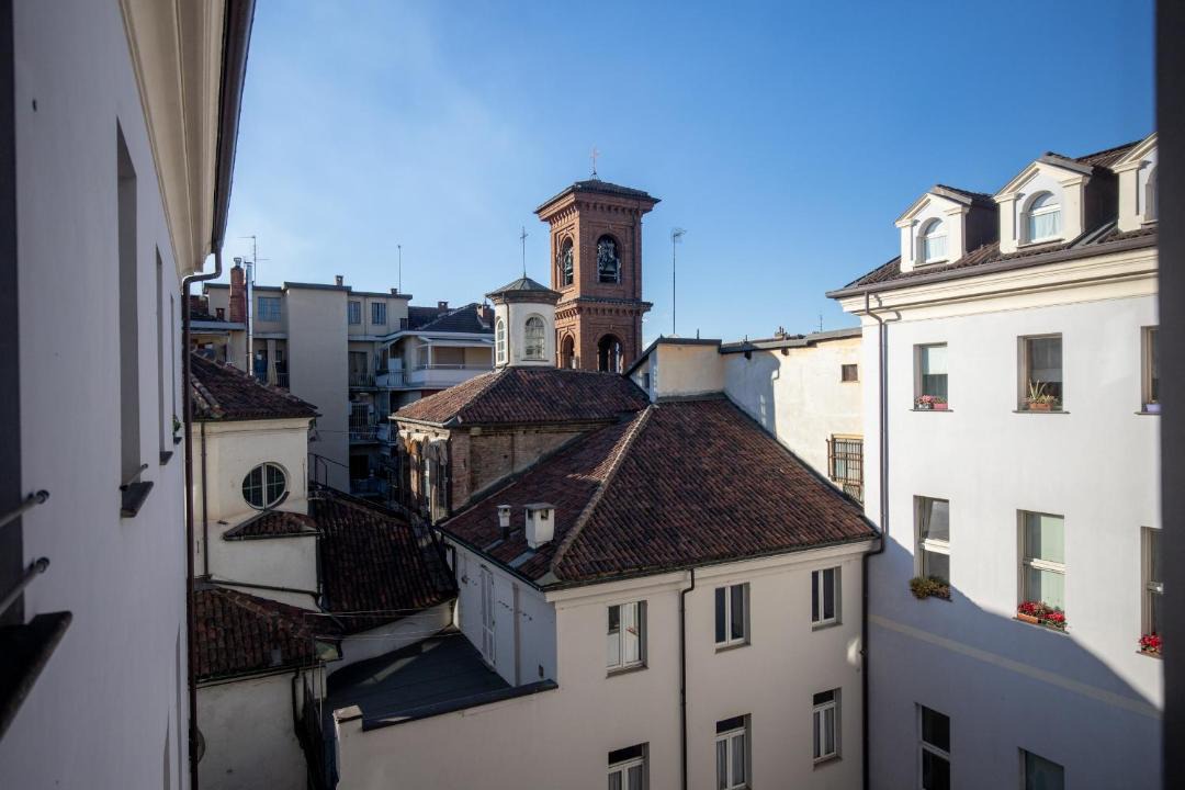Photo of Buildings in Roman Quarter