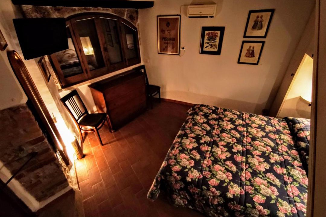 Photo of Bedroom in Sermoneta