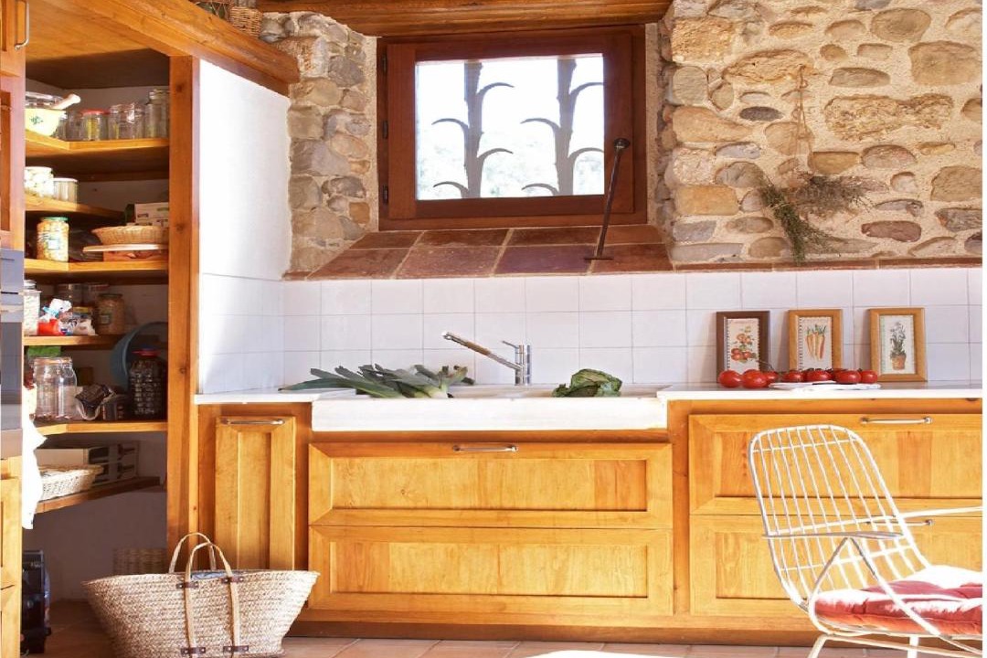 Photo of Kitchen in Navata