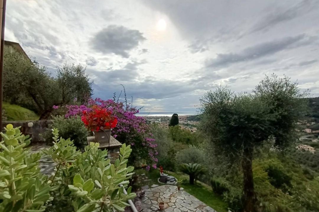 Photo of Others in San Salvatore