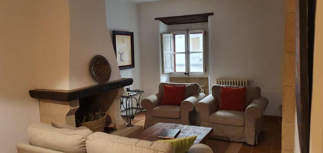 Photo of Livingroom in Peratallada