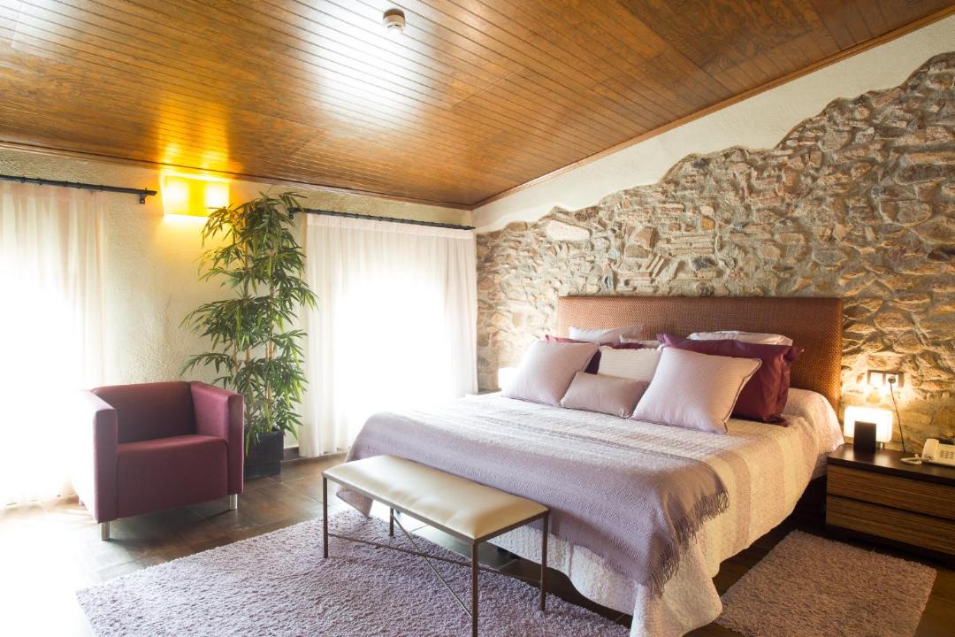 Photo of Bedroom in Botarell