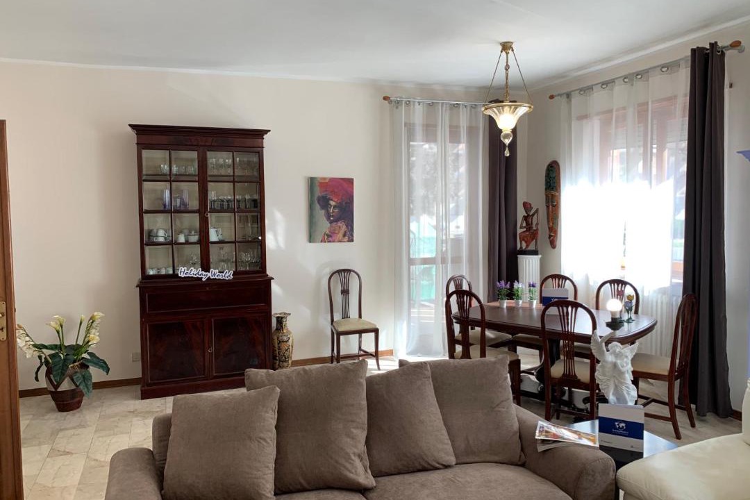 Photo of Livingroom in Mirafiori