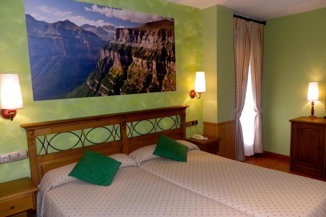 Photo of Bedroom in Escalona