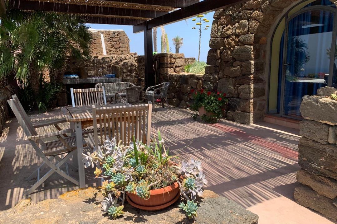 Photo of Patio Balcony in Pantelleria