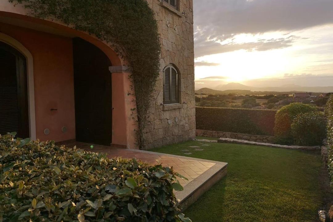 Photo of Buildings in Murta Maria