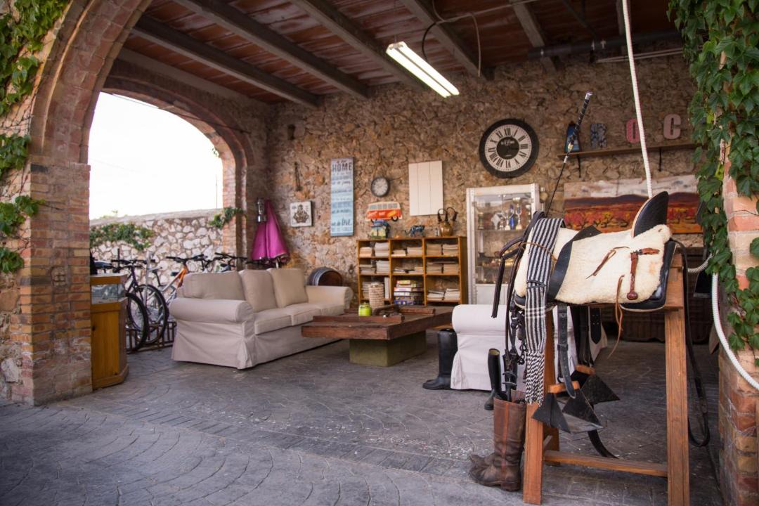 Photo of Others in Cabanes