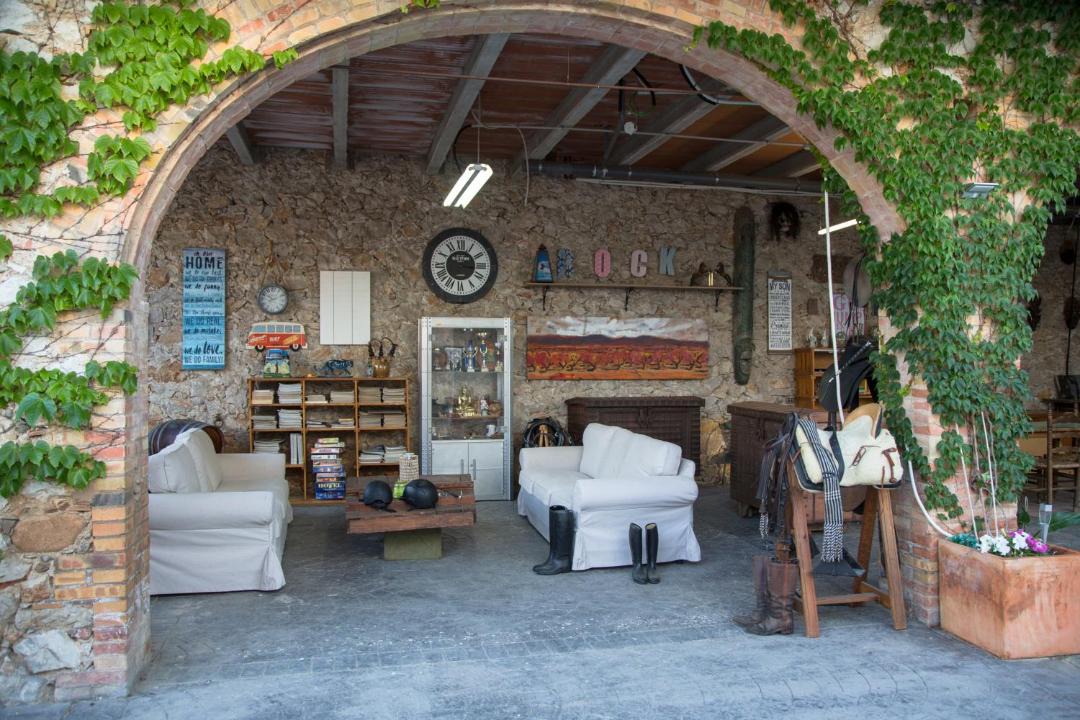 Photo of Others in Cabanes