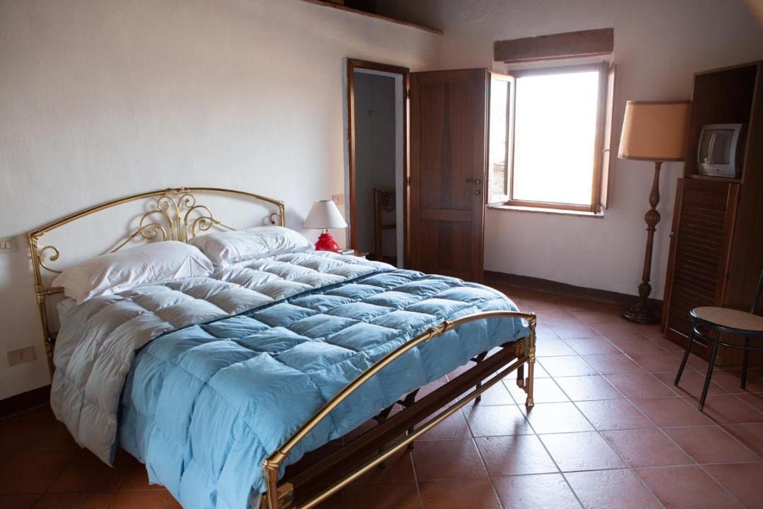 Photo of Bedroom in Montalcinello