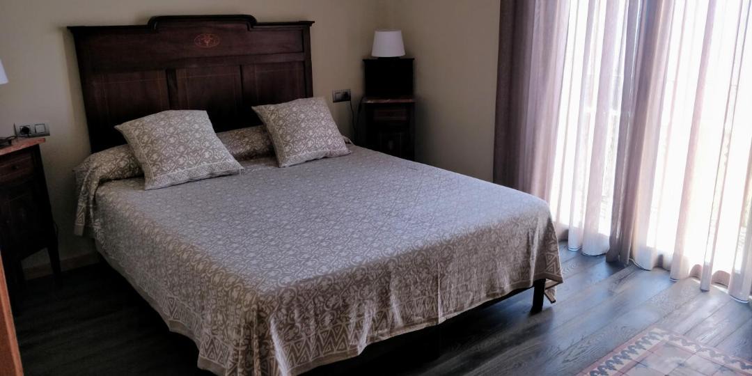 Photo of Bedroom in Arbos