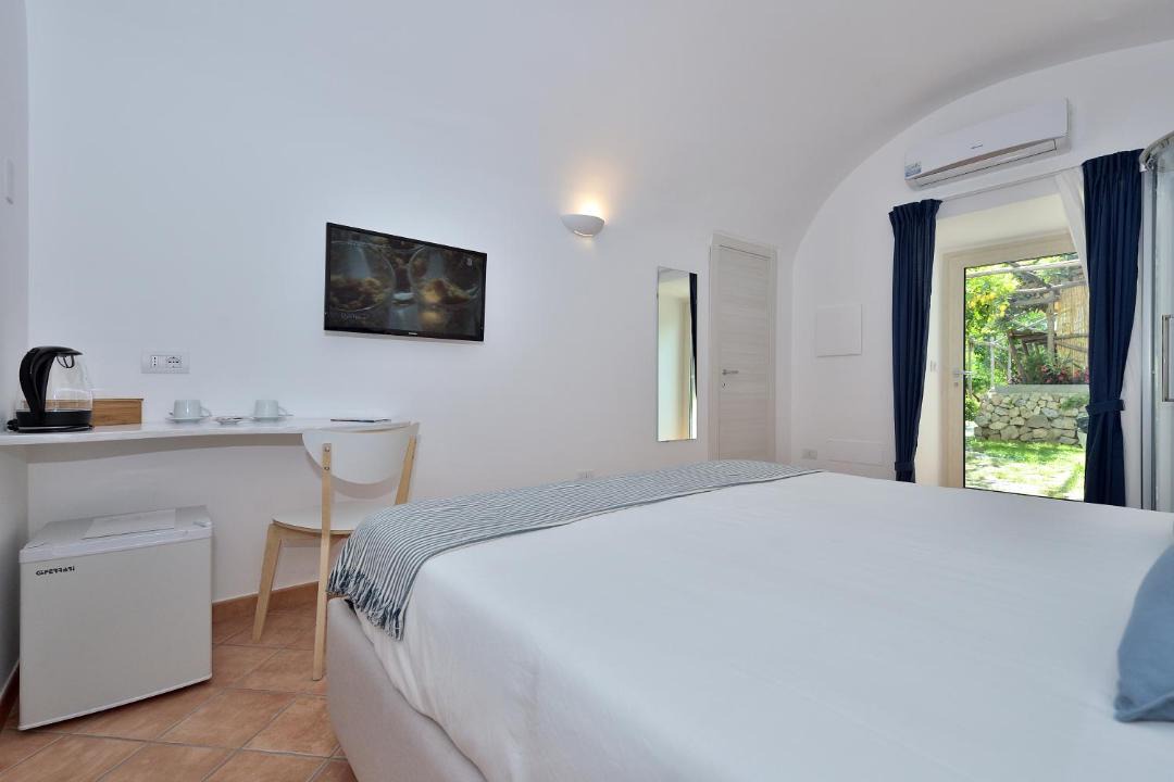 Photo of Bedroom in Minori