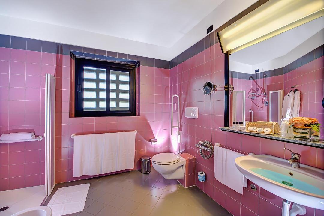 Photo of Bathroom in Cirie