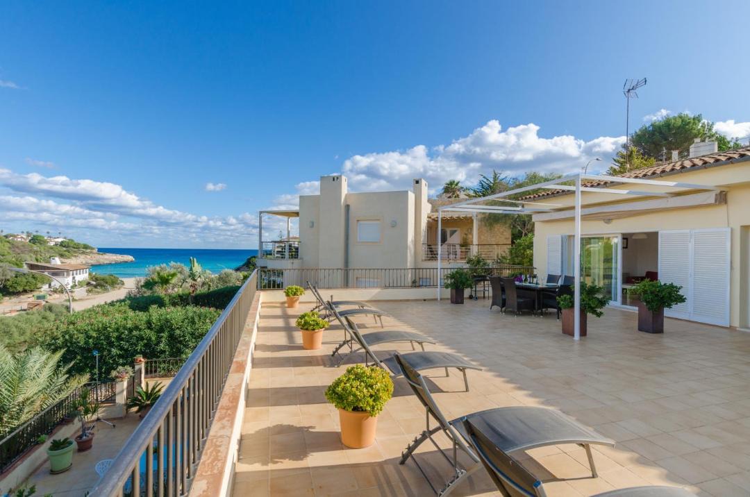 Photo of Others in Cala Anguila-Cala Mendia