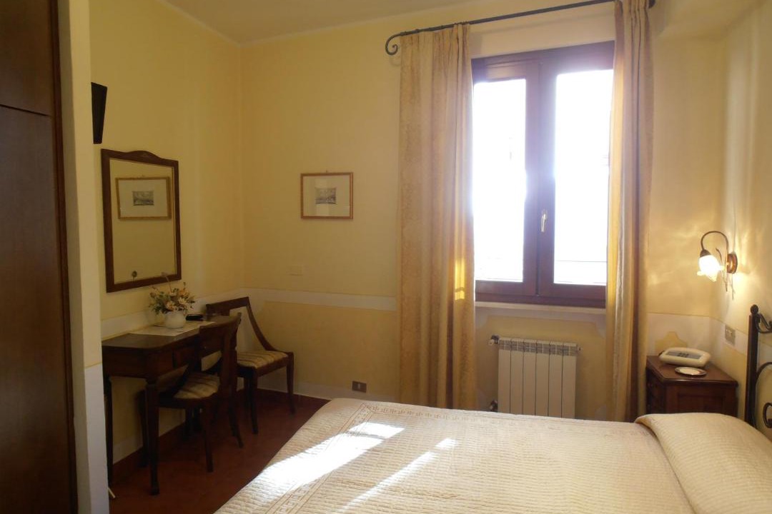 Photo of Bedroom in Gargnano