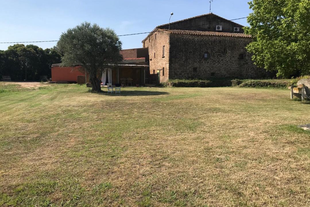 Photo of Buildings in Rupia