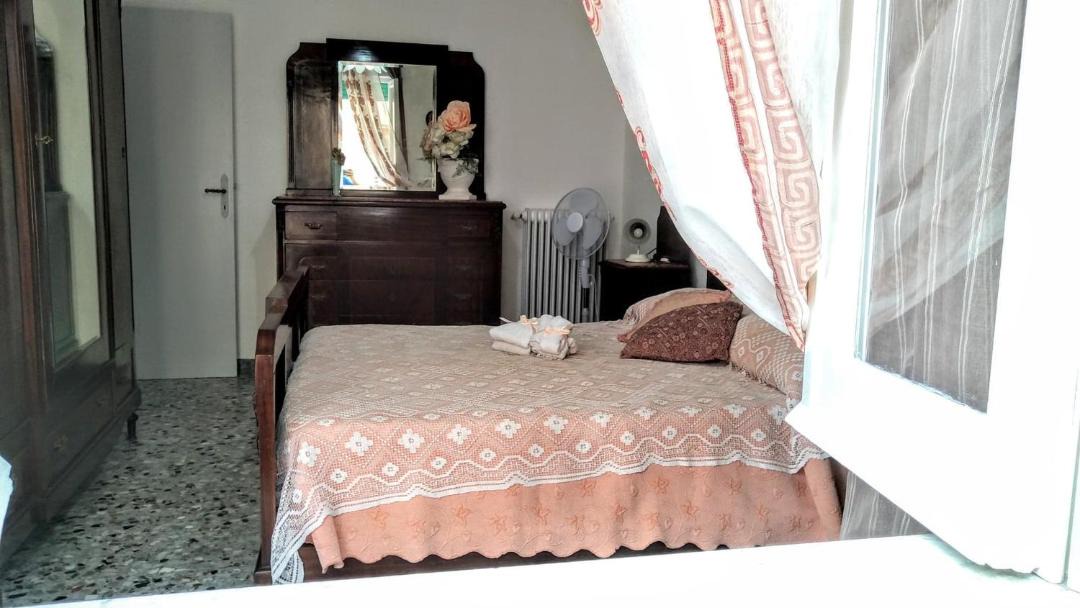Photo of Bedroom in Formia