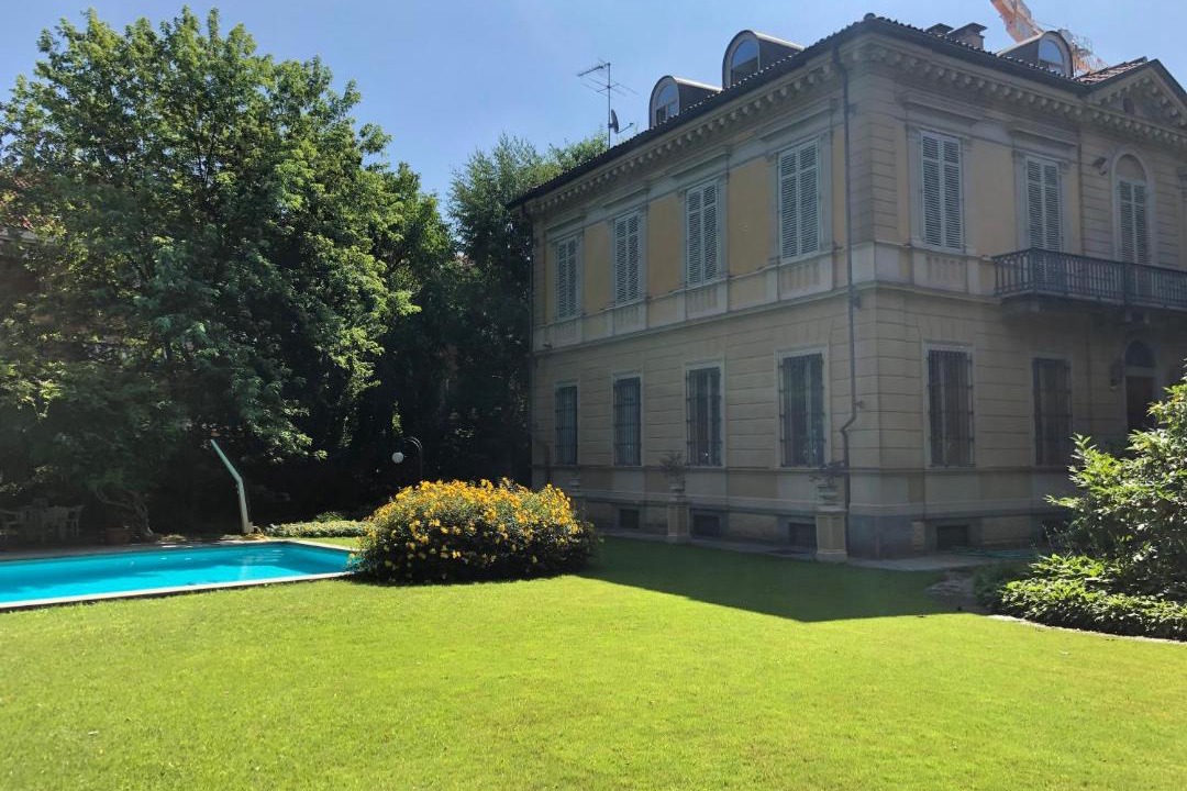 Photo of Buildings in Vinovo
